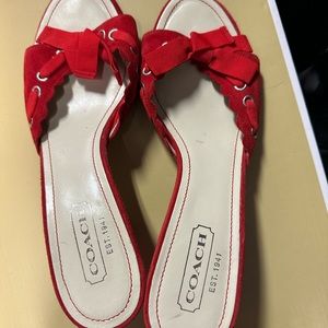 COACH Cyndi lace bow Red Suede
Leather Kitten Heel Sandal Size 7.5